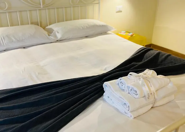  Bed & Bed Peterson
